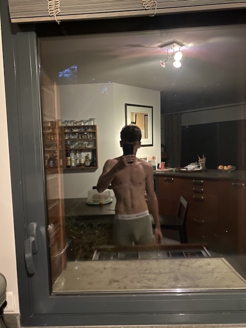 Profil de Noyan, 27 ans, Annonce gay à Incourt (Brabant wallon)