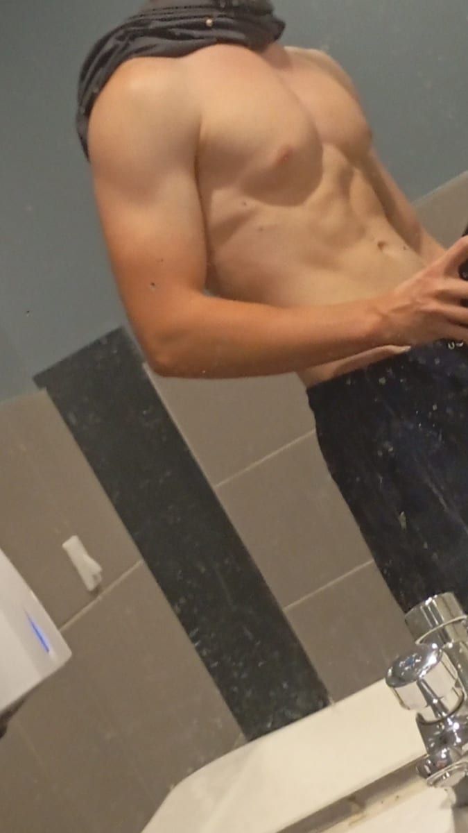 Profil de Zaïd, 22 ans, Annonce gay à Rixensart (Brabant wallon)