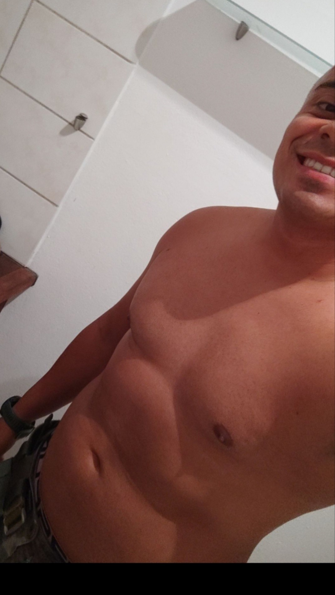 Profil de Georges-henry, 45 ans, Annonce gay à Braine-le-Château (Brabant wallon)