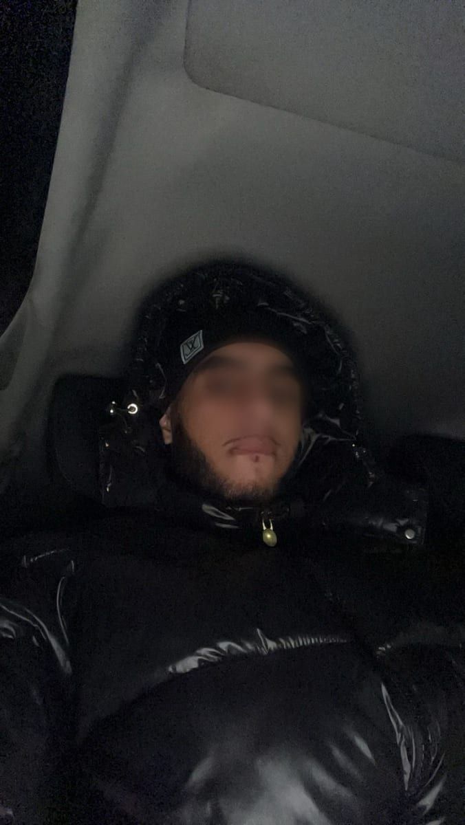 Profil de Awais, 41 ans, Annonce gay à Tubize (Brabant wallon)