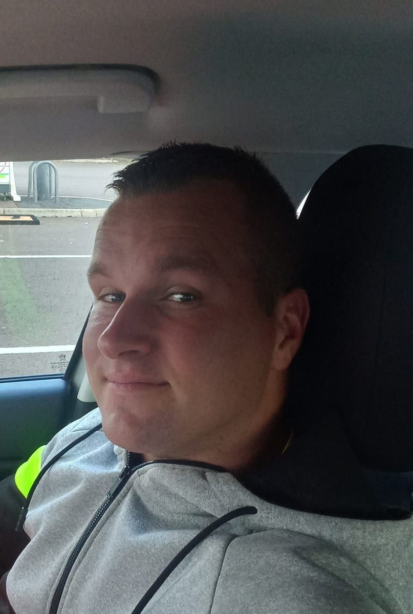 Profil de Faizan, 23 ans, Annonce gay à Beauvechain (Brabant wallon)