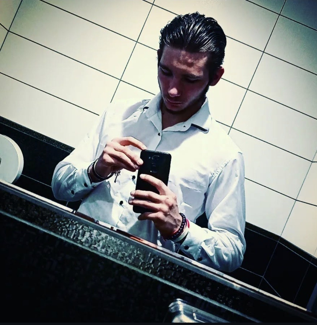 Profil de Rayan, 44 ans, Annonce gay à La Hulpe (Brabant wallon)