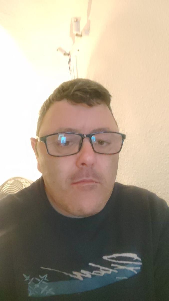 Profil de Eucher, 33 ans, Annonce gay à Hélécine (Brabant wallon)