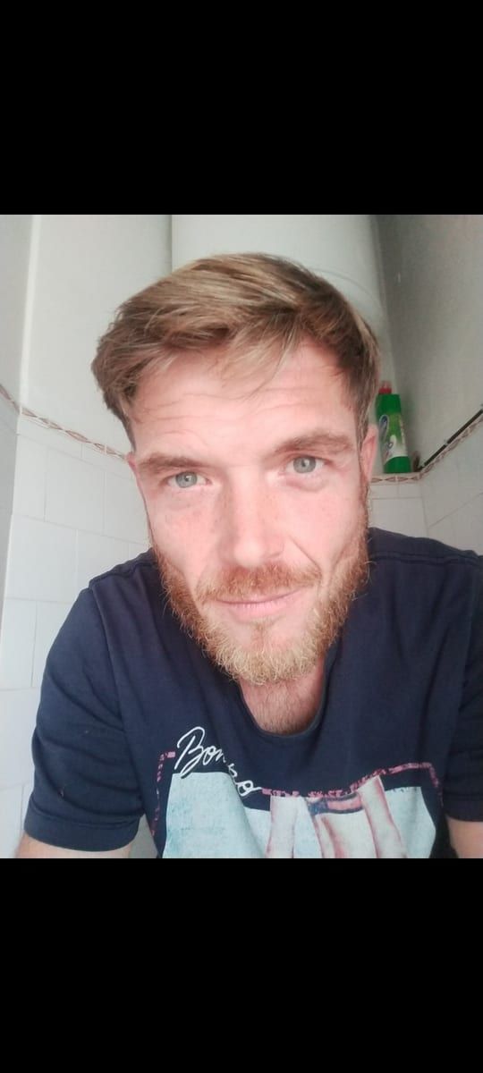 Profil de Tran, 37 ans, Annonce gay à Braine-l’Alleud (Brabant wallon)