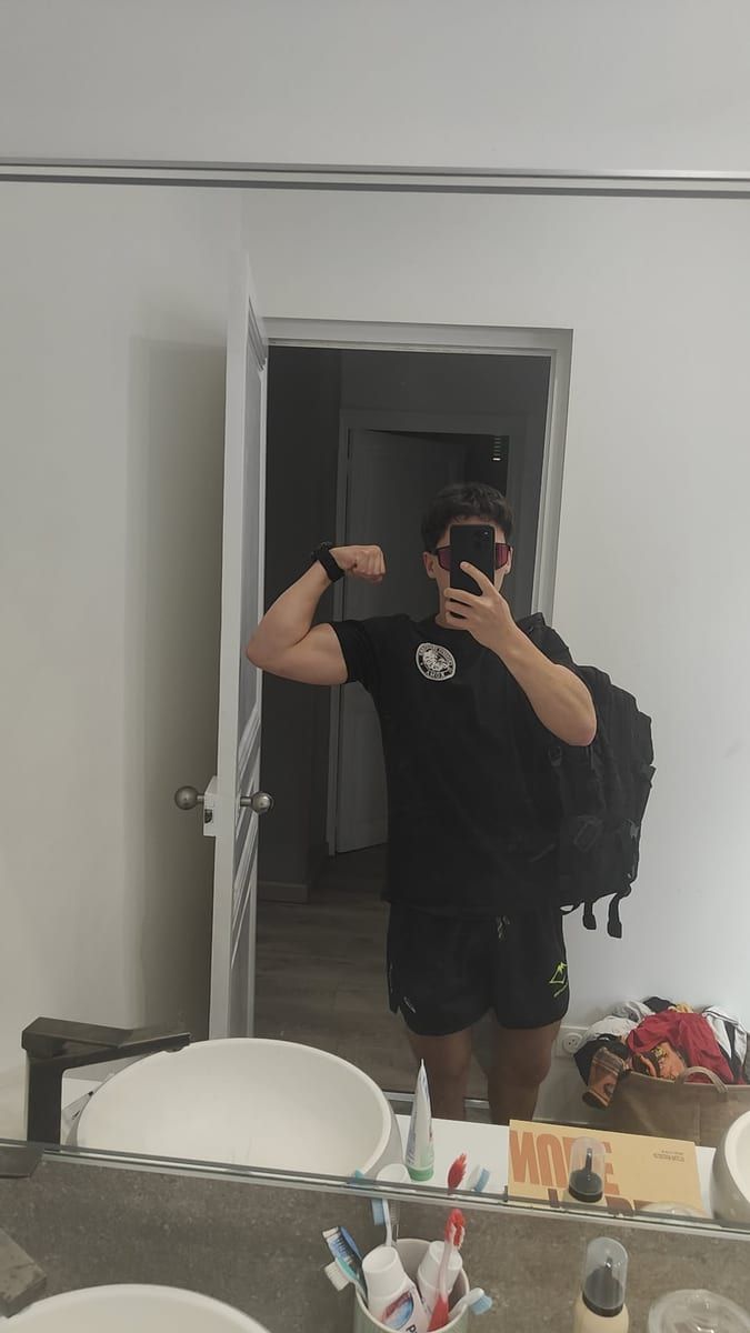 Profil de Iosif, 32 ans, Annonce gay à Wavre (Brabant wallon)