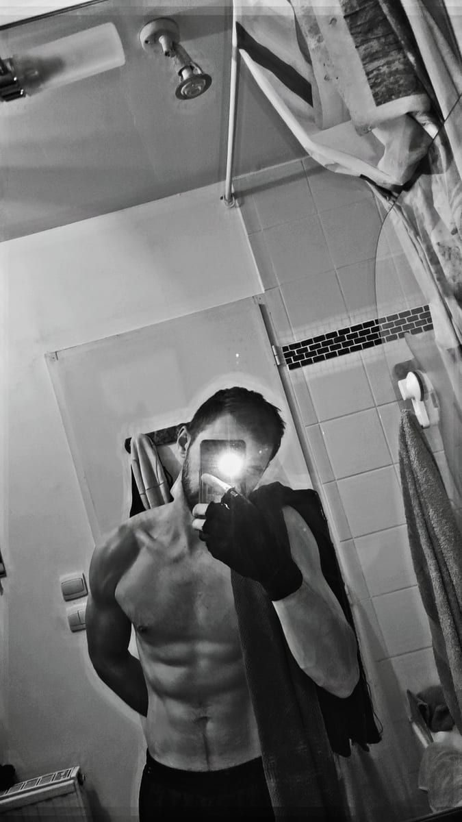 Profil de Devrim, 29 ans, Annonce gay à Court-Saint-Etienne (Brabant wallon)