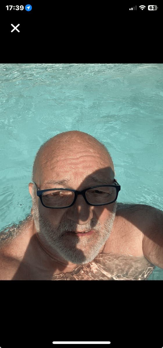 Profil de Arnel, 32 ans, Annonce gay à Mont-Saint-Guibert (Brabant wallon)