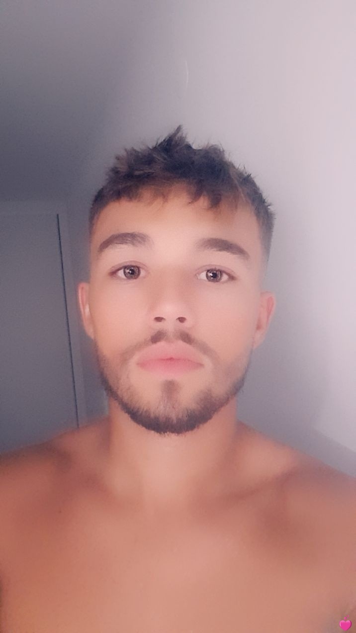 Profil de Sikhou, 42 ans, Annonce gay à Wavre (Brabant wallon)